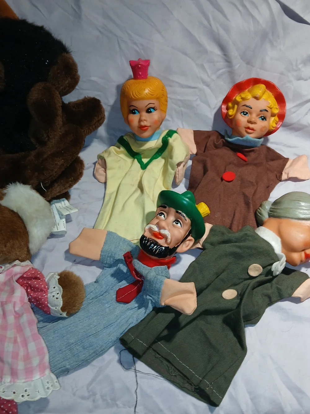 7 Piece VTG Hand Puppet Lil Red Riding Hood Plus Rubber Plush